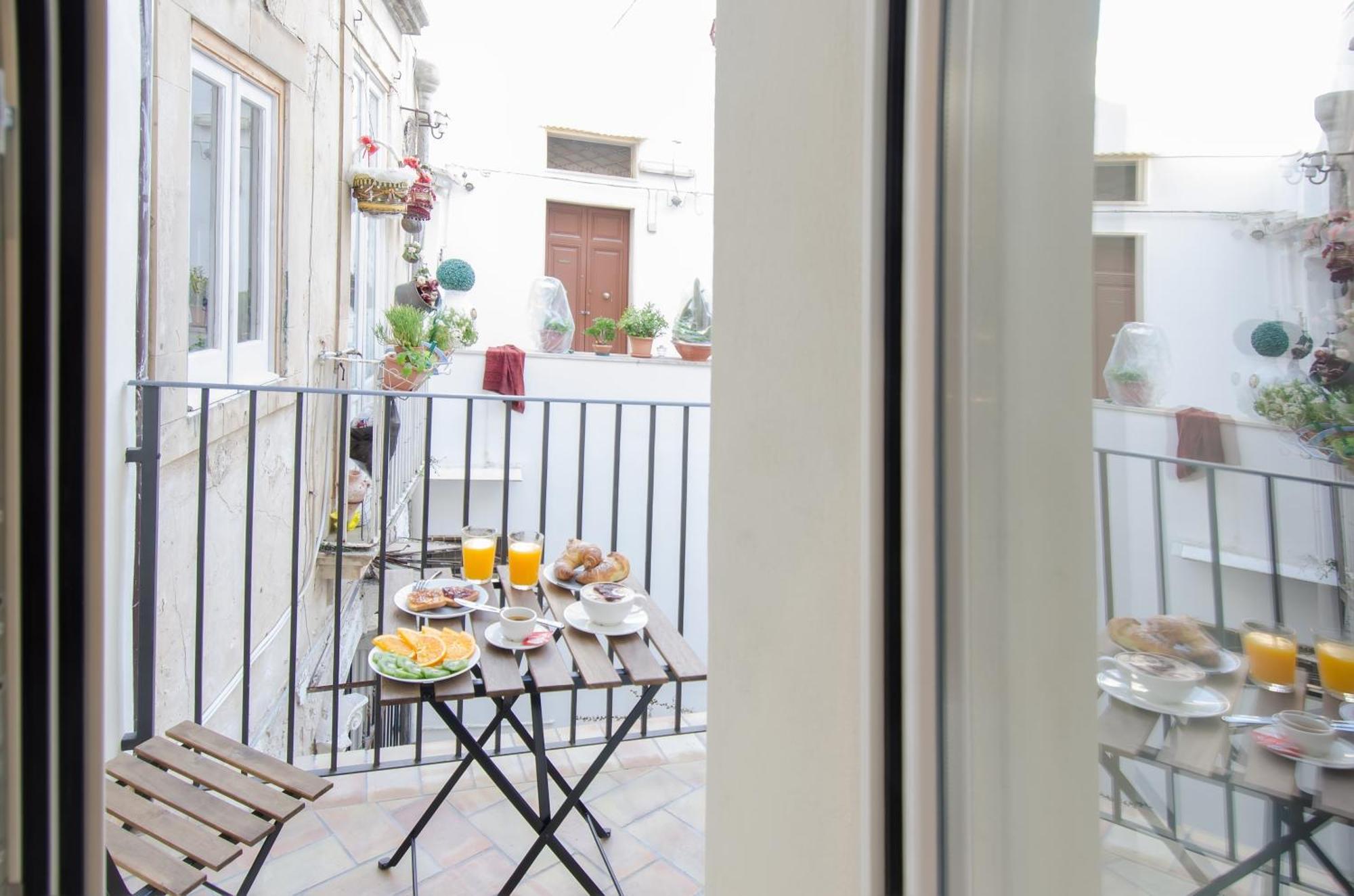 Ortigia Bed And Breakfast Syracuse Bagian luar foto